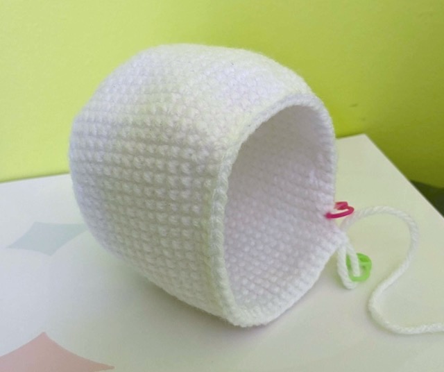 Sommie body after finishing round 24. It is a simple half-open cylinder shape and not yet stuffed.